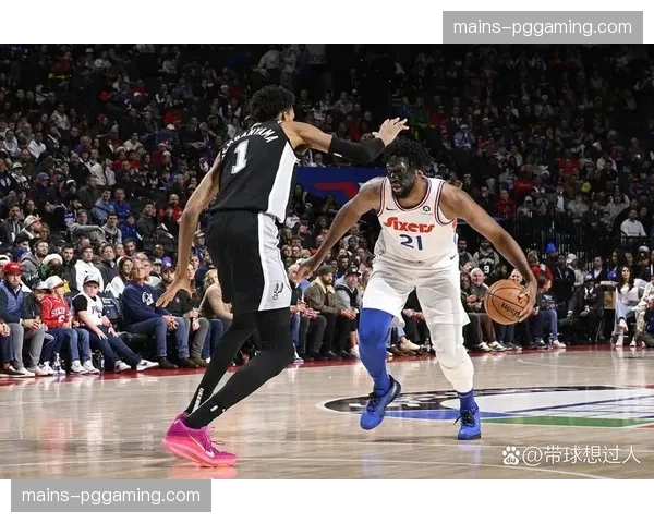 文班亚马连续两场40+15创队史纪录，马刺10连胜期间场均28+12